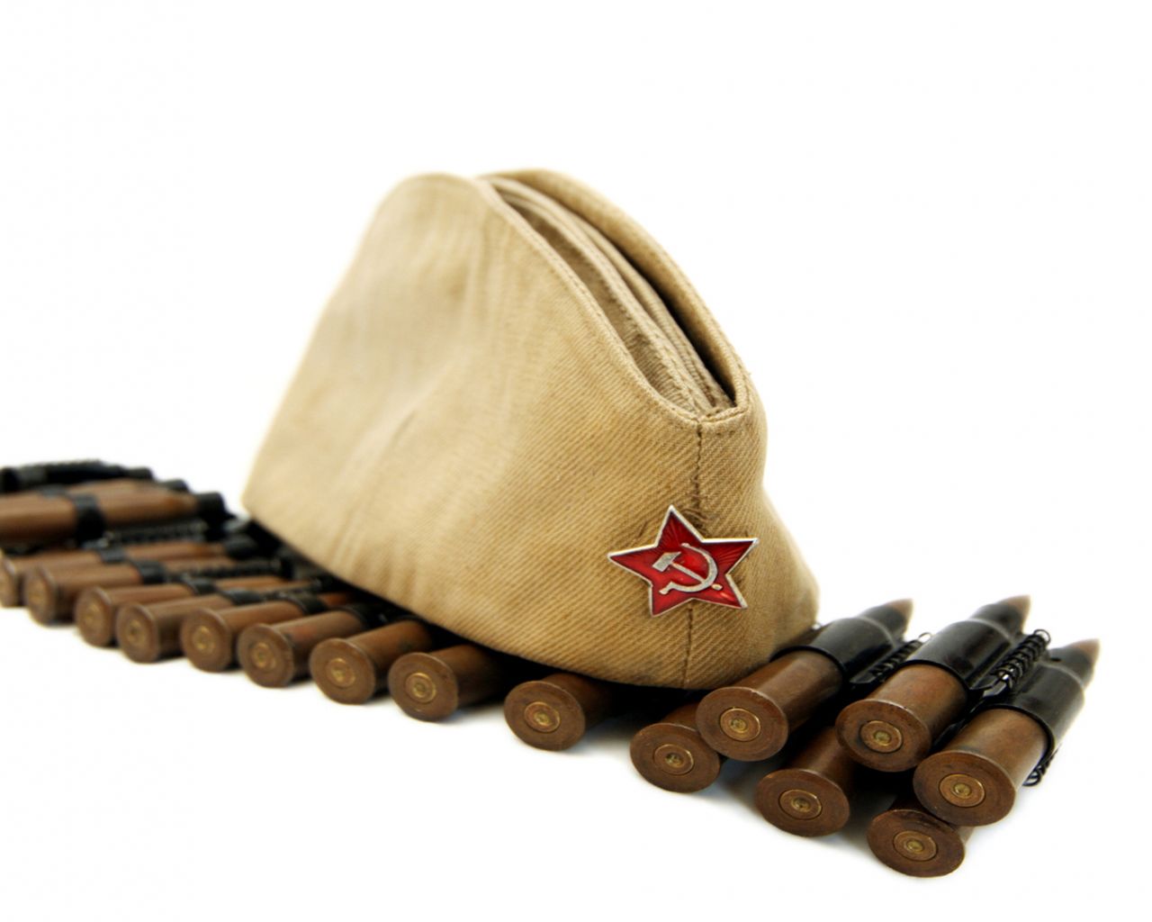 Прокуратура Алнашского района посетила ветерана Великой Отечественной войны.