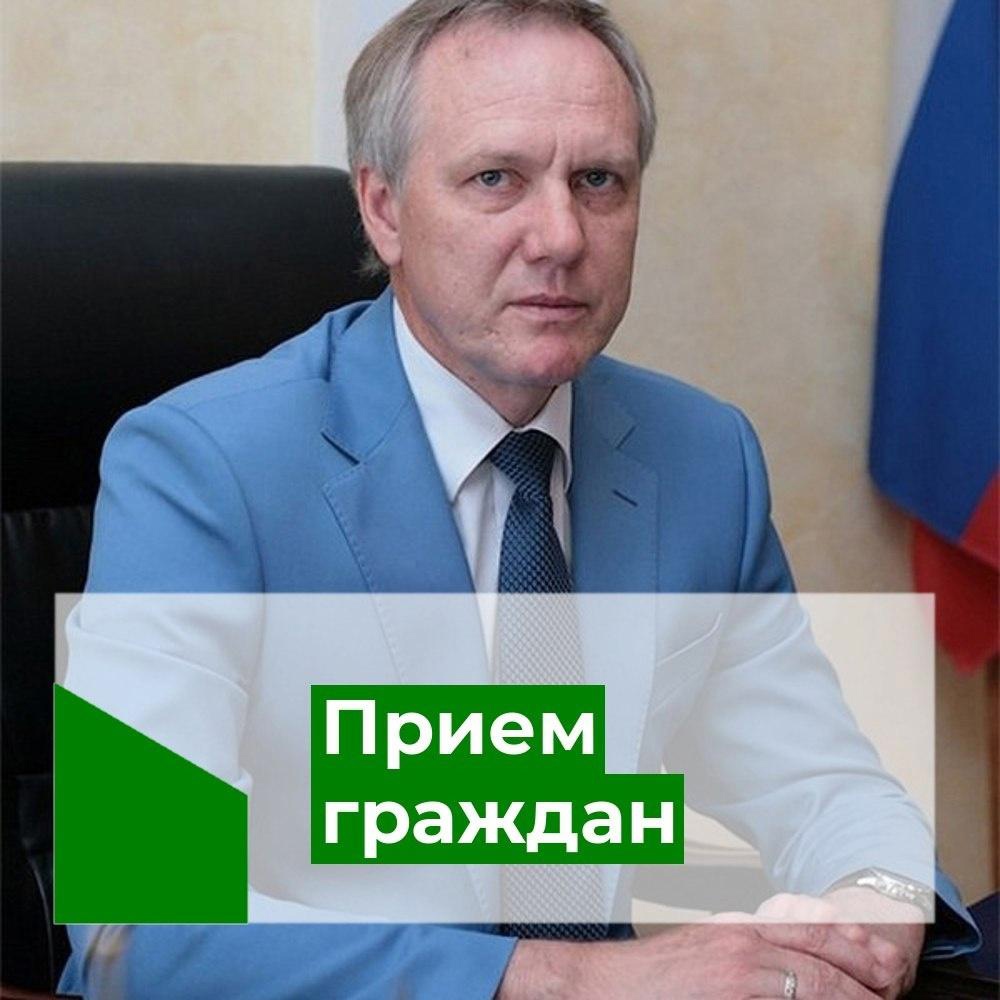В Алнашах личный прием граждан проведет Виктор Кушко.