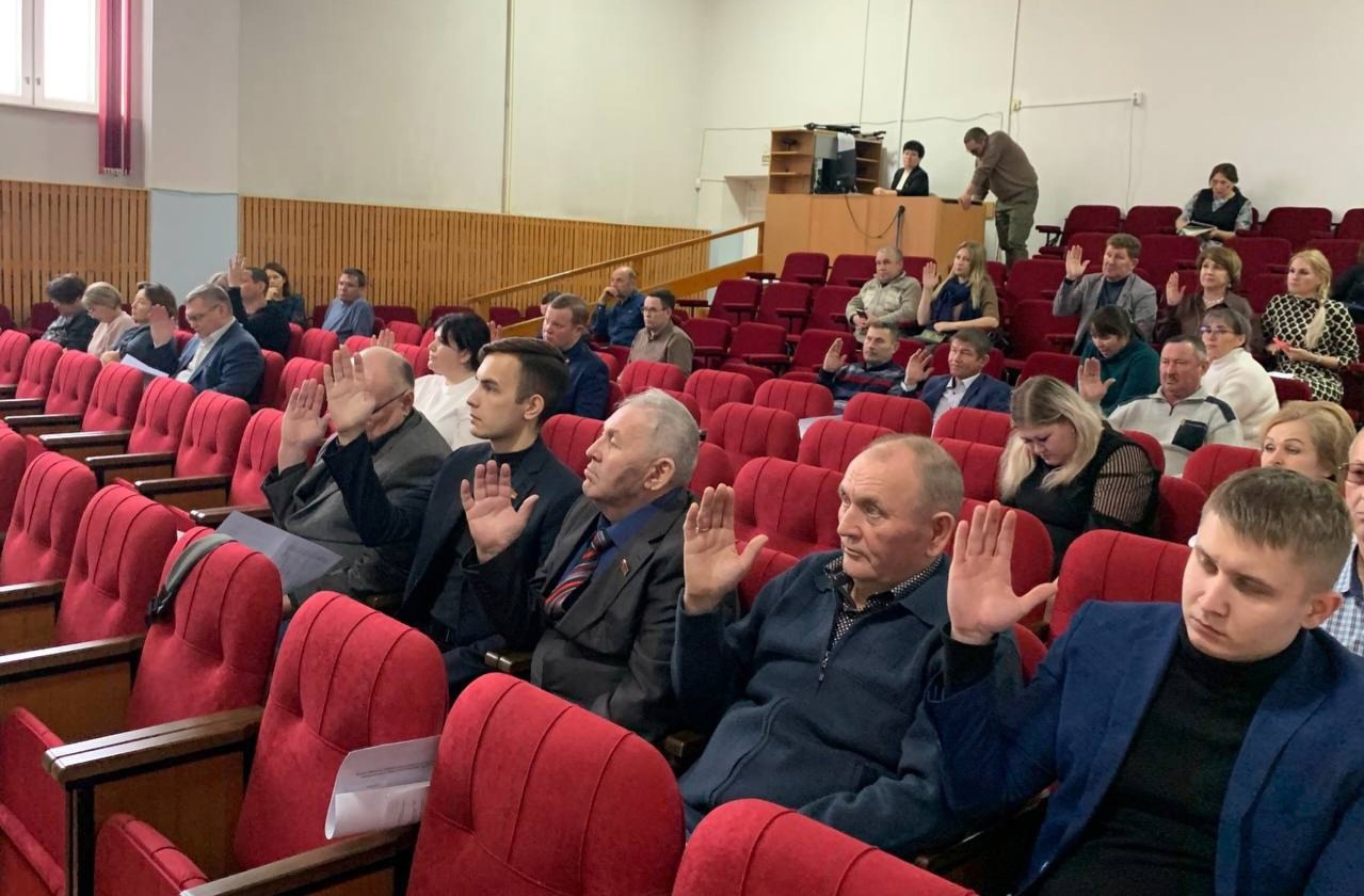 Народные избранники утвердили бюджет и прогноз социально-экономического развития района на 2025 год.